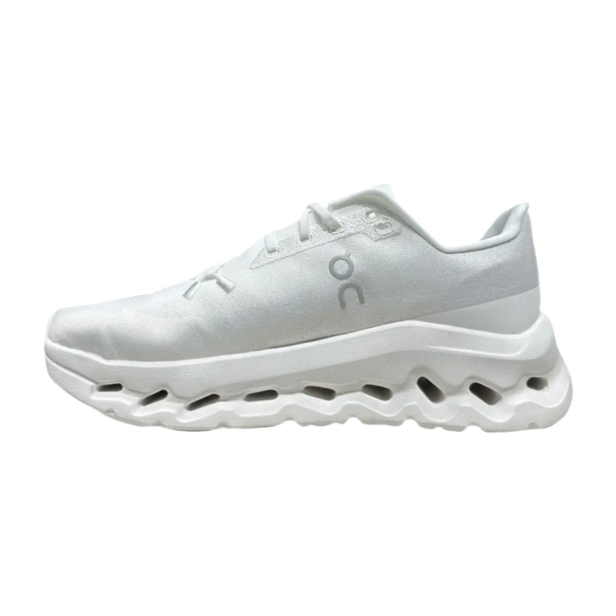 Cloud tilt All White Sneakers