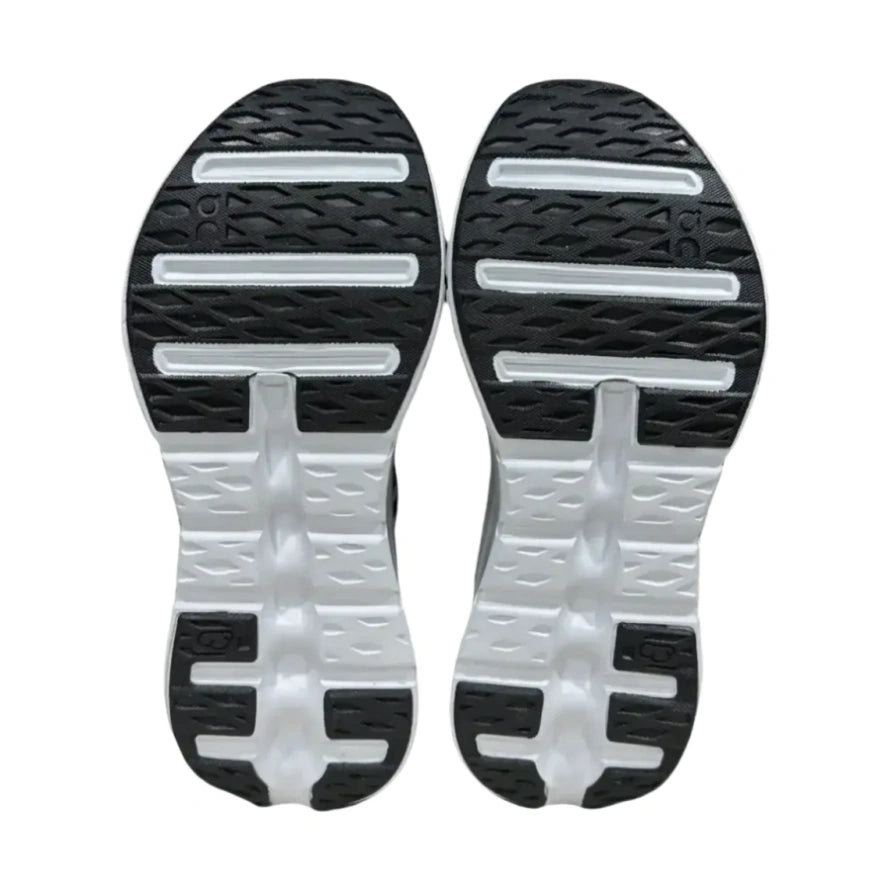 Cloud tilt Black White Sneakers