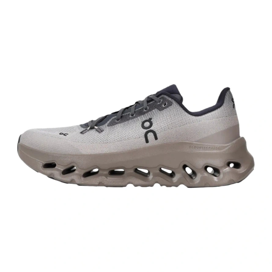 Cloud tilt Eclipse Cinder Sneakers