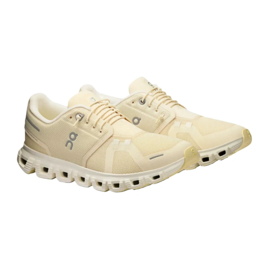 Cloud 6 Castor Ivory  Sneakers